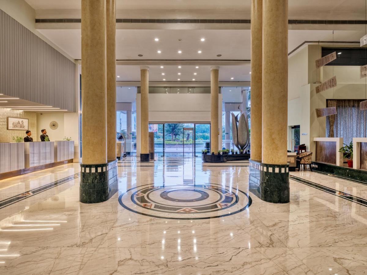 Hotel Sayaji 5*