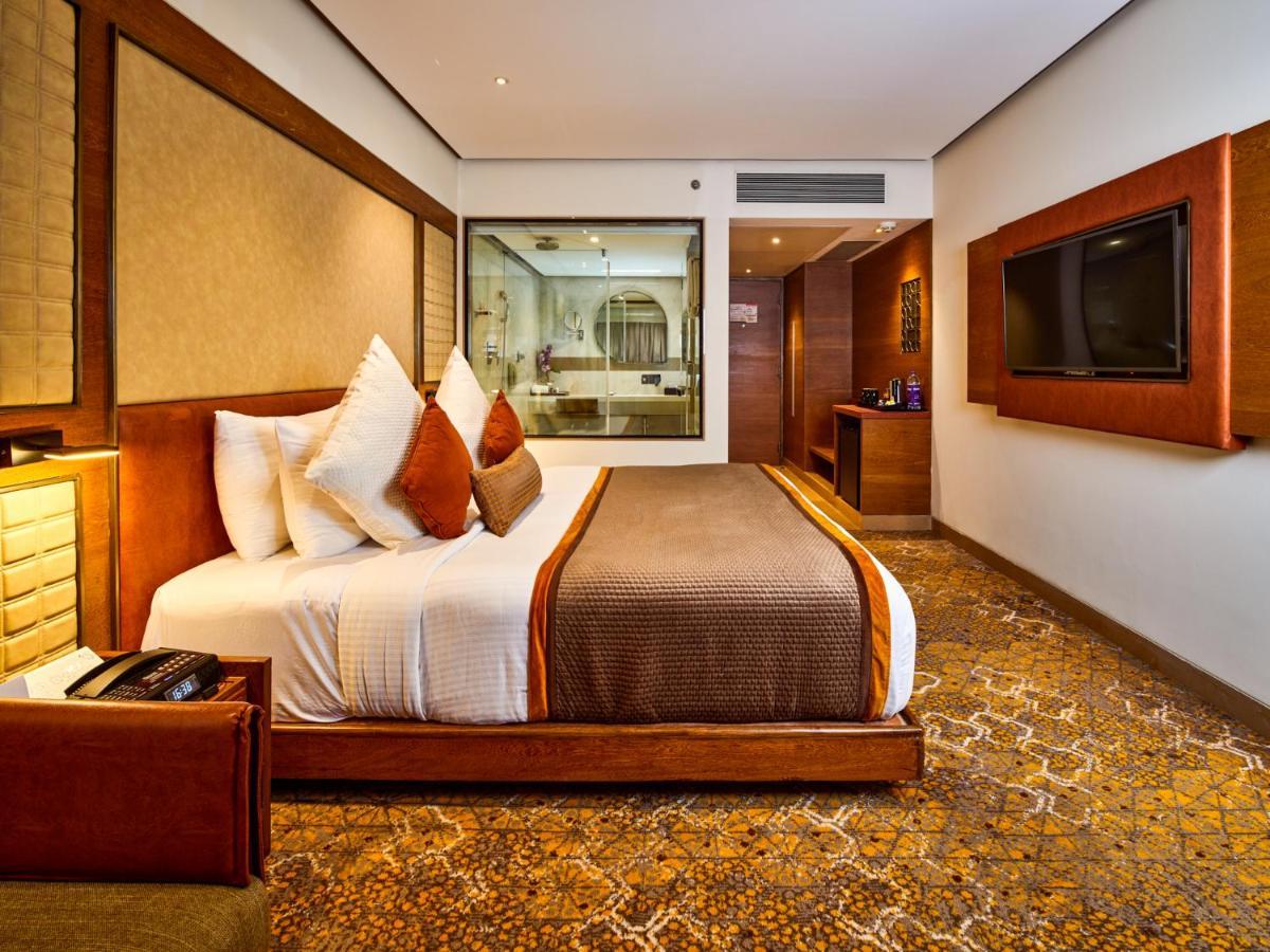 Sayaji Hotel