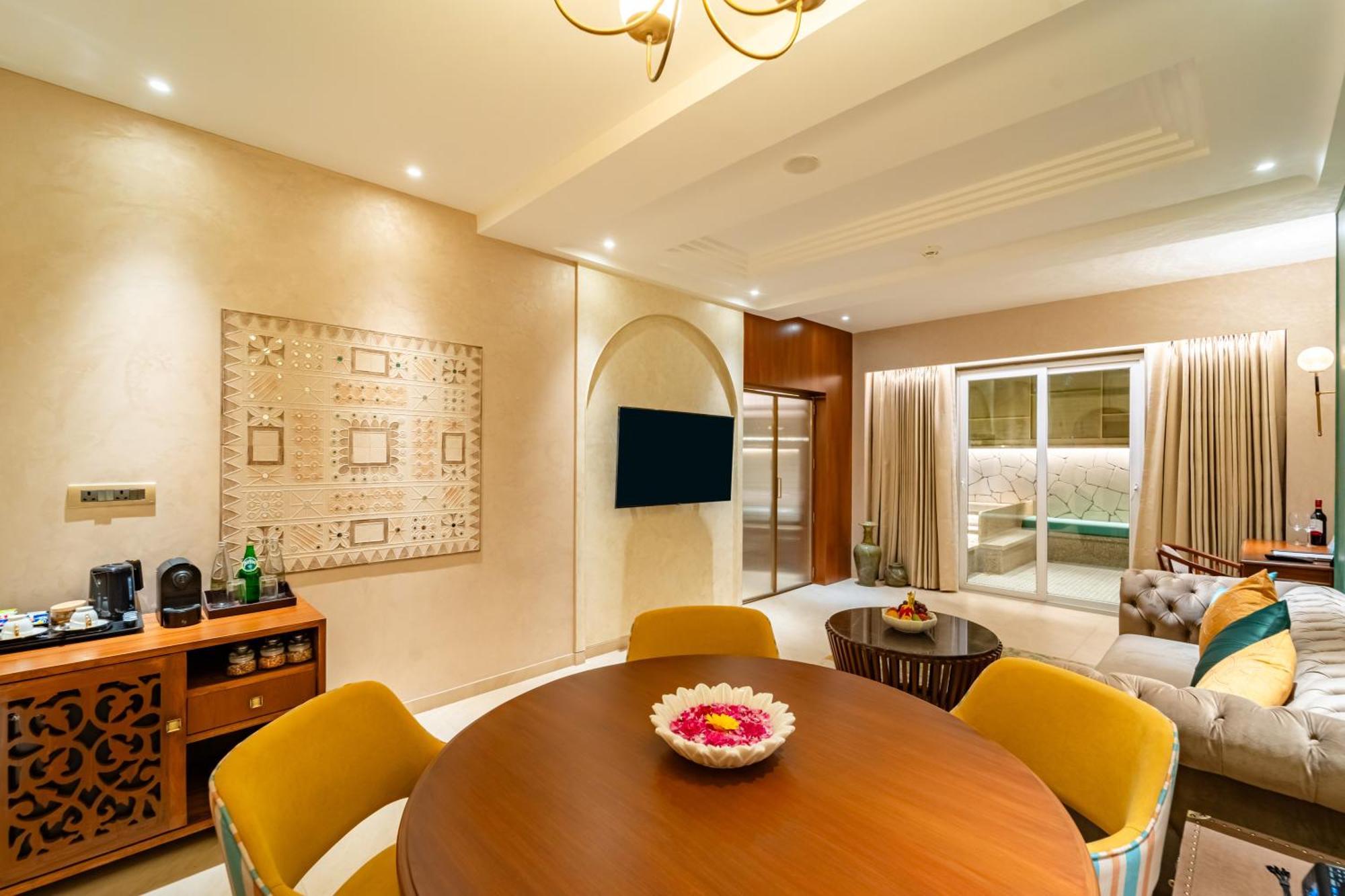 Hotel Sayaji Indore