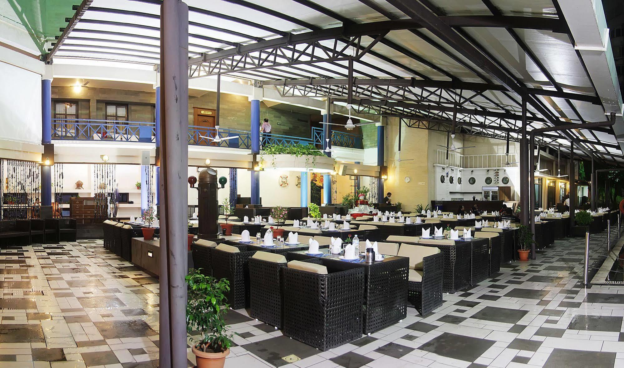 Sayaji Hotel 5*