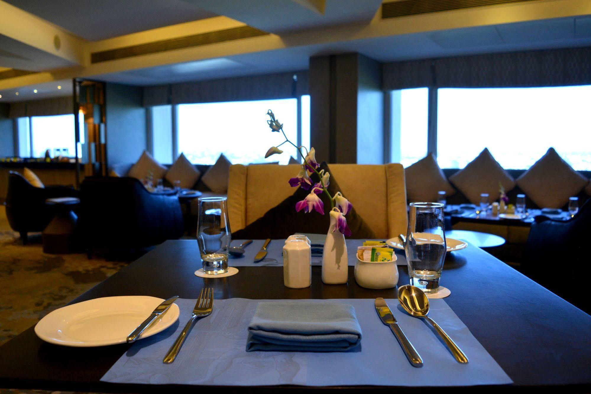 Sayaji Hotel 5*